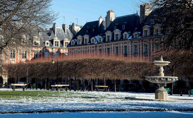 Place des Vosges Paris