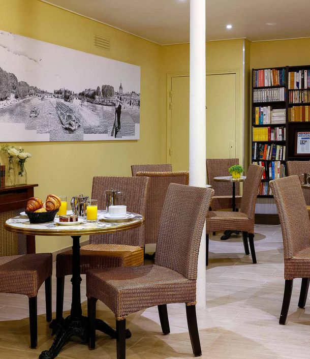 breakfast room hotel Victoria Chatlet Paris