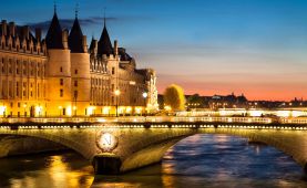 la seine vue de nuit