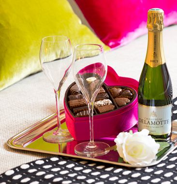 lit et plateau champagne