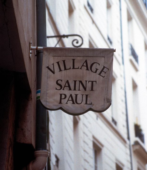 Village Saint Paul Paris